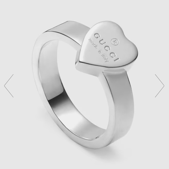 Gucci Trademark Ring with Heart Pendant - Picture 2 of 3